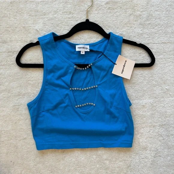 Madeleine Crop Top in Blue
superdown NEW - Picture 2 of 10